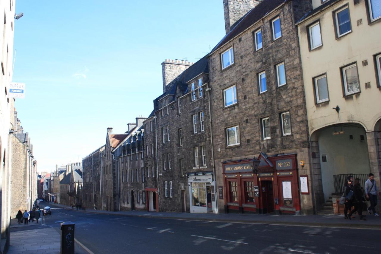 Royal Mile Famous Canongate Flat Edinburgh Luaran gambar